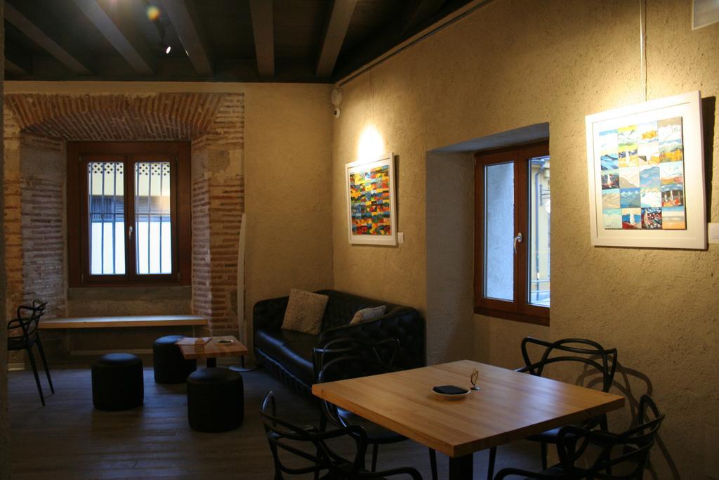 El Encanto Hotel & Cafeteria อาบีลา ภายนอก รูปภาพ